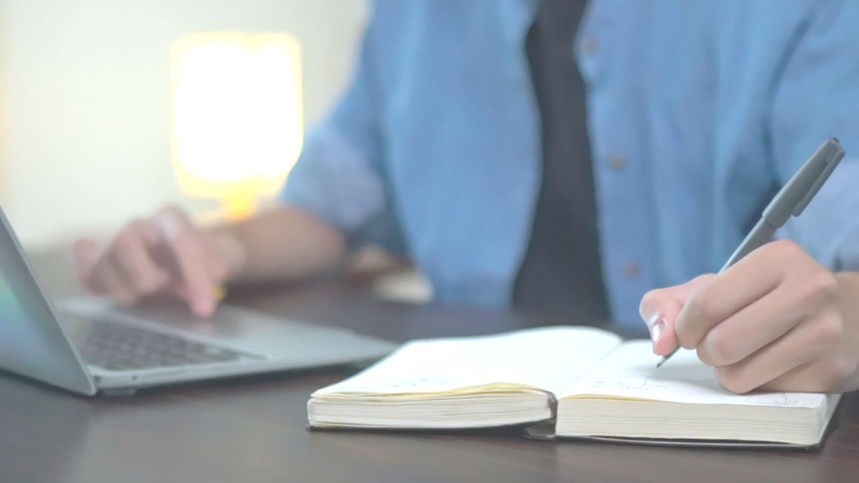 Professionisti del coaching durante una sessione formativa